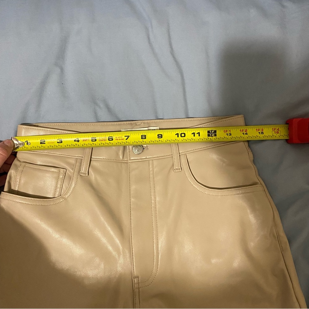 Abercrombie & Fitch Light Beige Vegan Leather: The ‘90s Straight Ultra High Rise - Picture 5 of 6